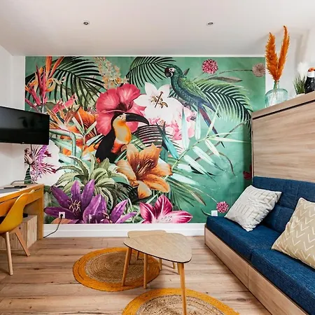 Studio Avec Spa Privatif & Terrasse Jungle Dijon Centre * Ντιζόν