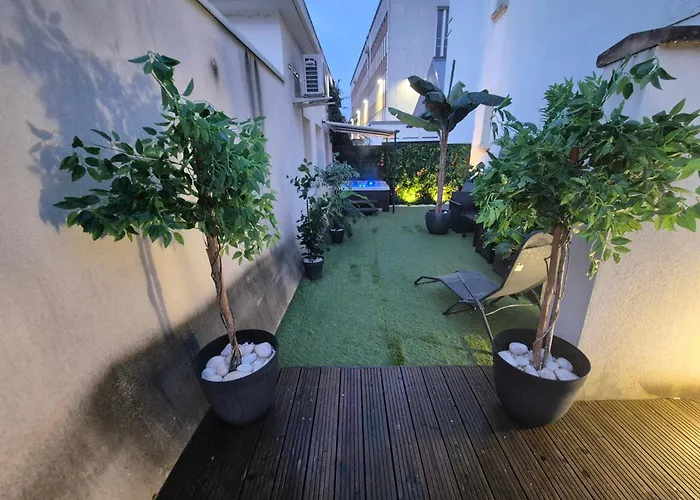 Avec Privatif & Terrasse Jungle Centre Διαμέρισμα