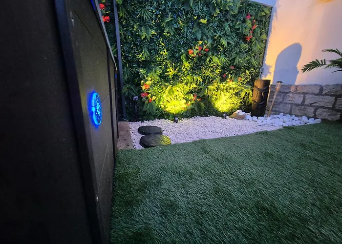 Avec Privatif & Terrasse Jungle Centre 公寓